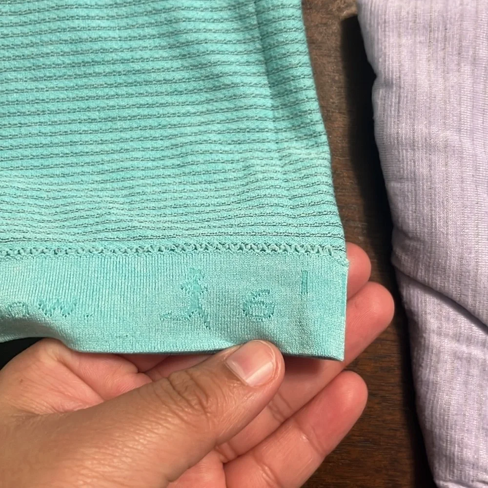 Lululemon tank top